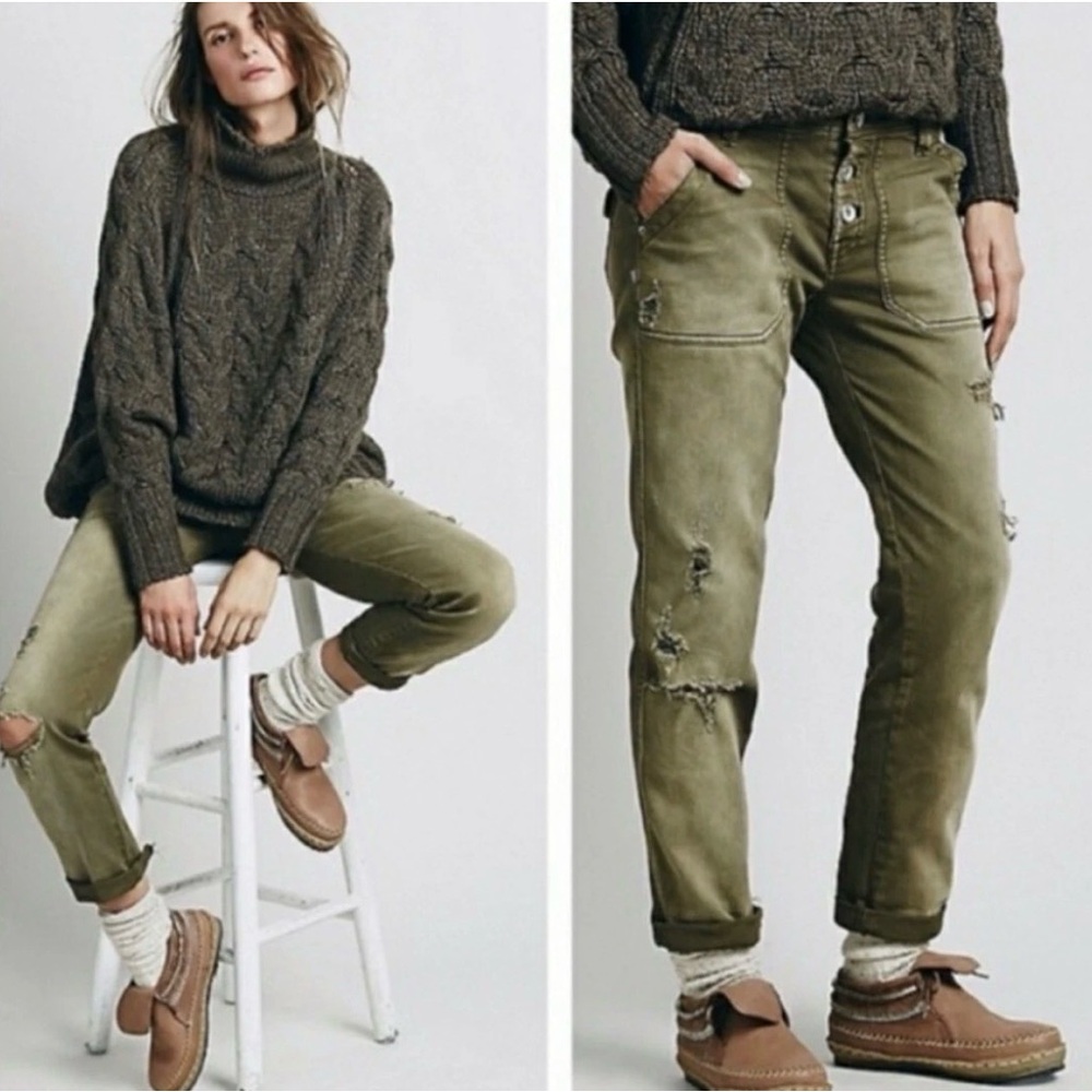 Free People Women’s Distressed Army Green Button Fly Skinny Utility Pants - 6